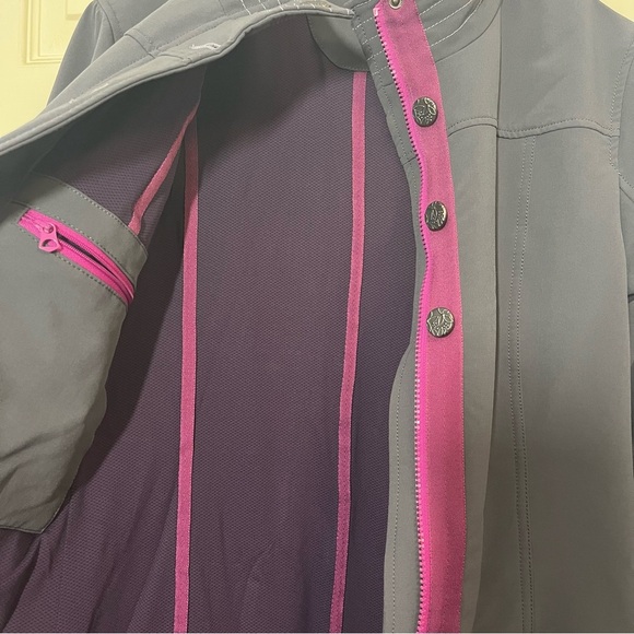 Title Nine Women's Mid-Length Gray Coat size Small - Picture 5 of 10